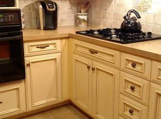 541 Clubhouse Ct #1-1403, Union, NJ 07083