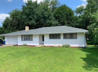 521 Mississippi St NE, Fridley, MN 55432