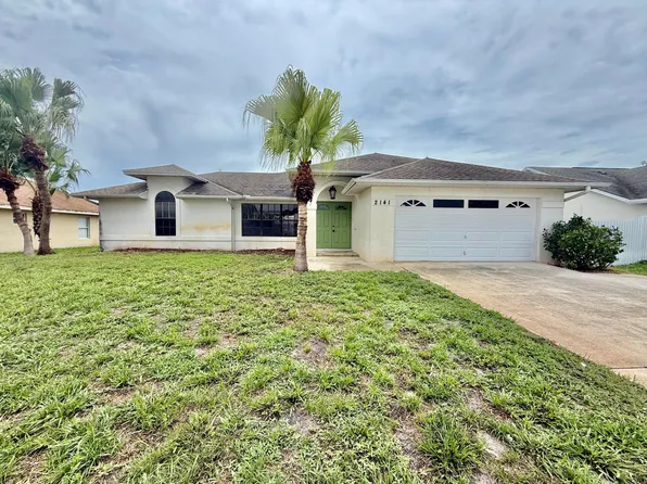 2141 SE Floresta Drive, Port St Lucie, FL 34984