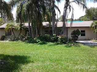 1006 Butch Cassidy Trl, Wimauma, FL 33598
