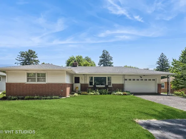 3004 Blarneystone Ln, Cary, IL 60013