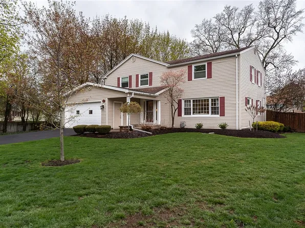 15 Bogue Ave, Batavia, NY 14020