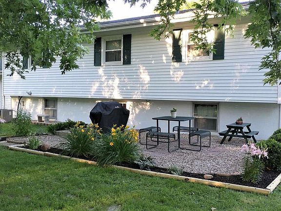 4th image of 1118 Windcrest Acres