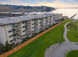 9715 NE Juanita Dr APT 110B, Kirkland, WA 98034