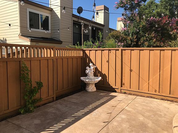 3rd image of 6602 Pioneer Ln #26