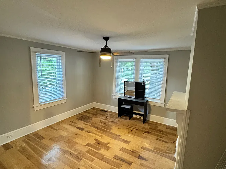 15 Piedmont Ave — Photo 17