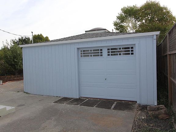 5th image of 2140 Slater Street