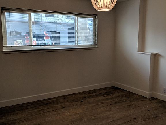 4th image of 840 Waller St APT 1