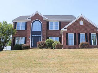 402 Eton Dr, Greensburg, PA 15601