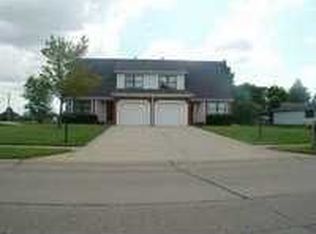 1269 Sherman Dr, Greenwood, IN 46143