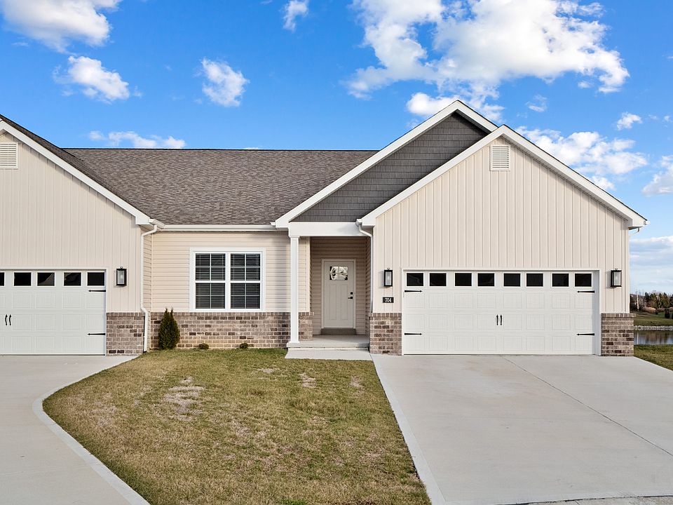 1st image of 704 Applewood Creek Dr