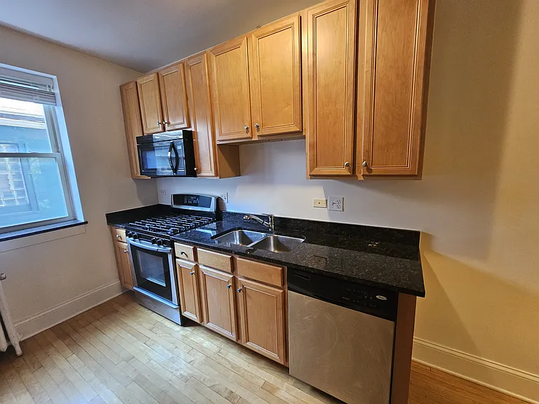 1407 W Highland Ave #2 — Photo 12