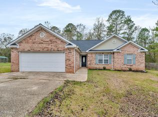 416 Ira G Odom Rd, Ellisville, MS 39437