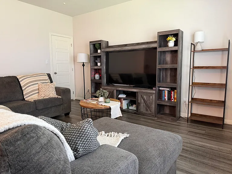 12930 Trapezus Ct — Photo 9