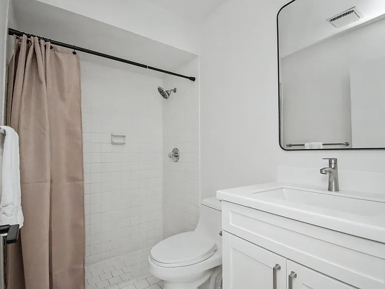 21642 Guadalajara Ave — Photo 21