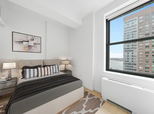 1 West St APT 2213, New York, NY 10004