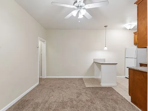 1324 Peterson Avenue Photo 1