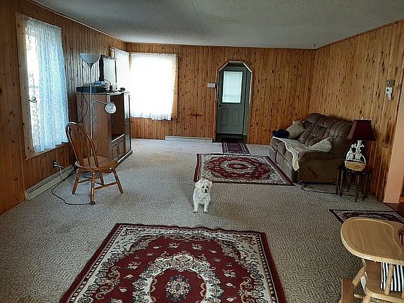 5th image of 239 E Orchard Ave