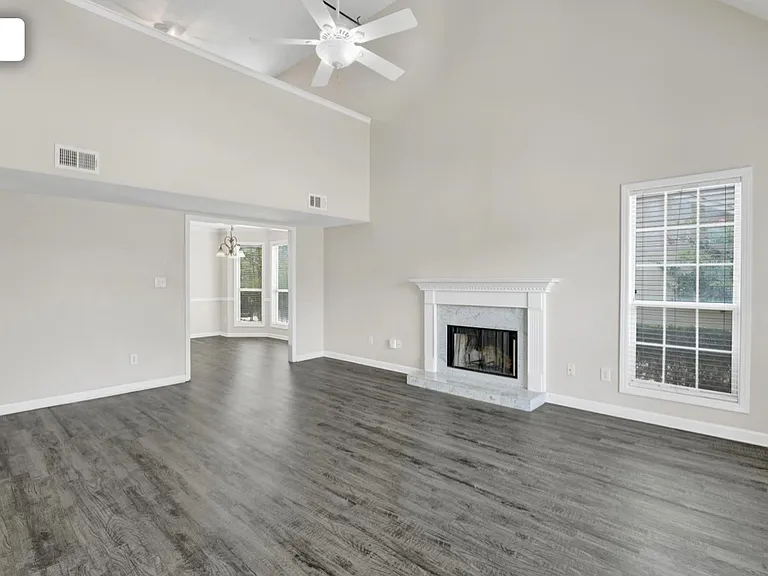 7707 Wyndham Cir — Photo 4