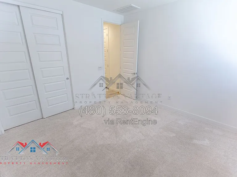 4204 E Enmark Dr — Photo 14