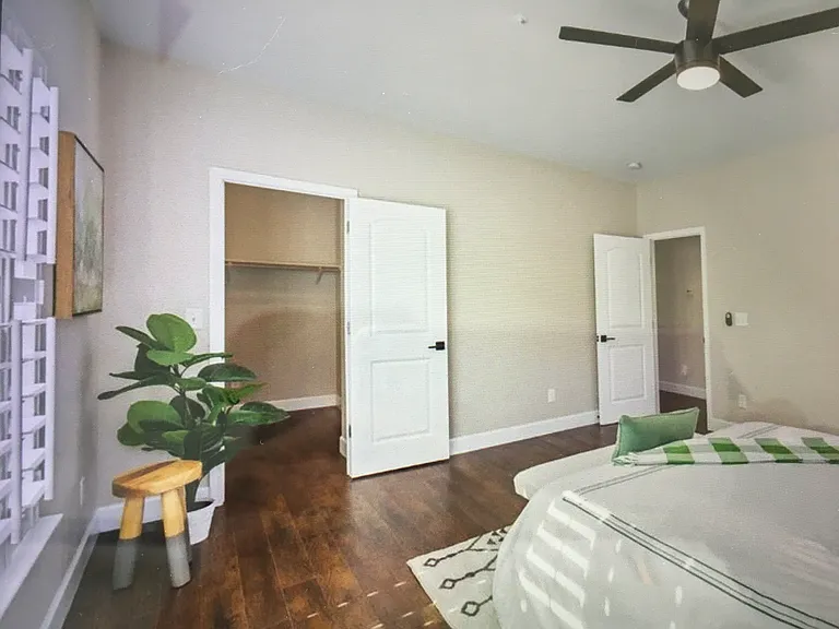 1645 E St — Photo 20