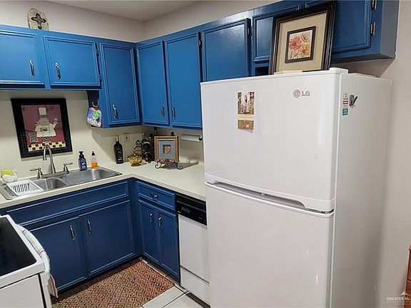 5th image of 1500 Evergreen Ave APT 77