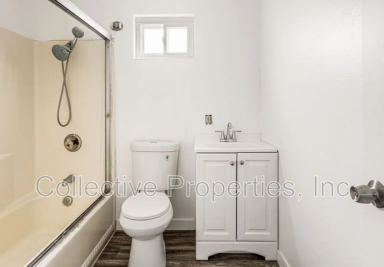 2084 Kearney Ave — Photo 9