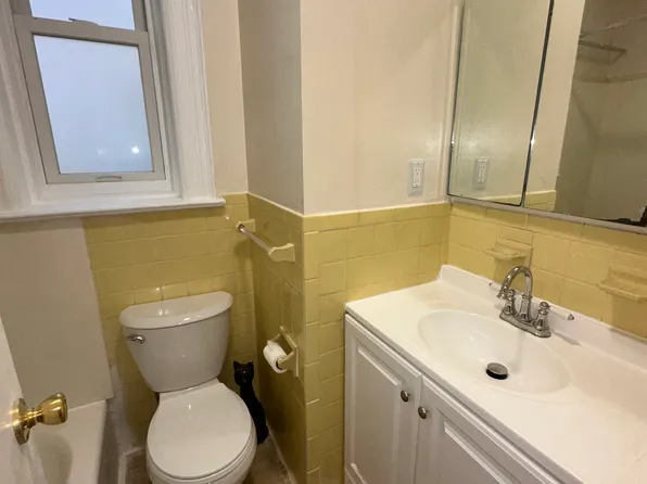 622 Park Avenue image 8 of 13