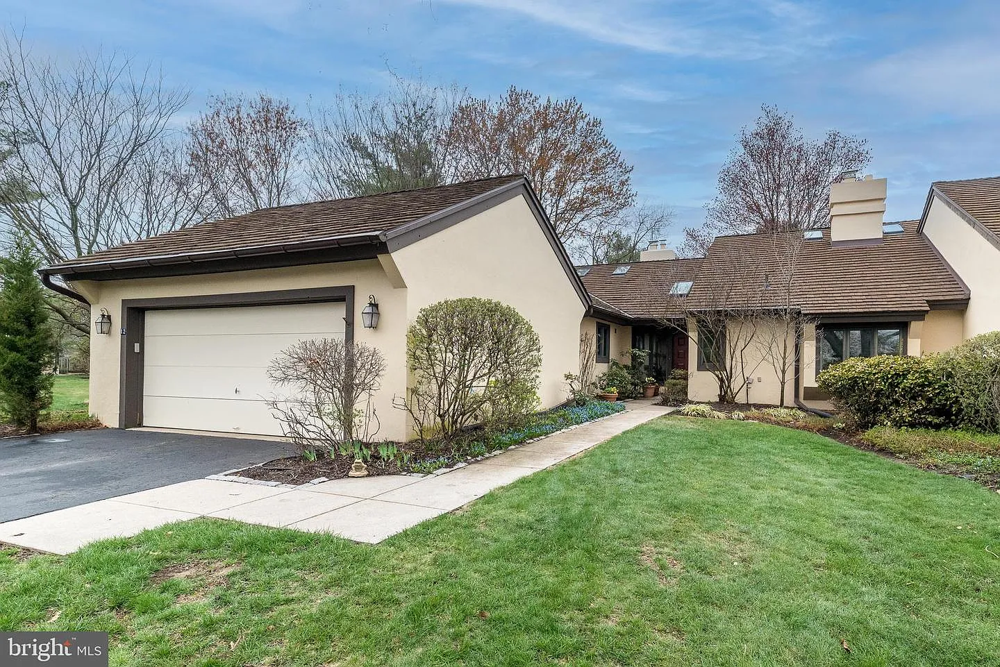 12 Bugle Ln photo 1