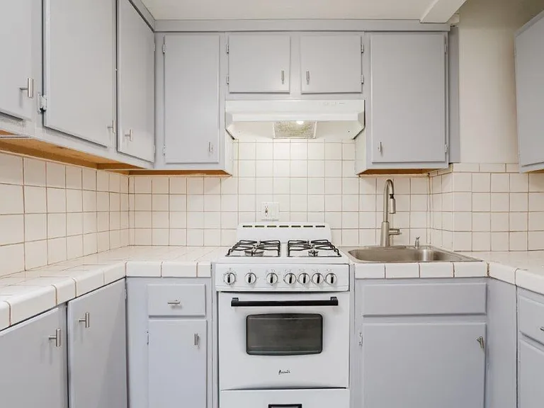 6609 N Camellia Ave — Photo 11