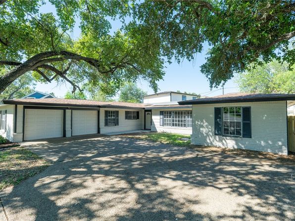 515 Seale Ave, Kingsville, TX 78363