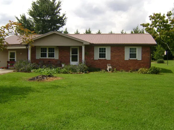 227 Rosewood Dr, Trenton, GA 30752