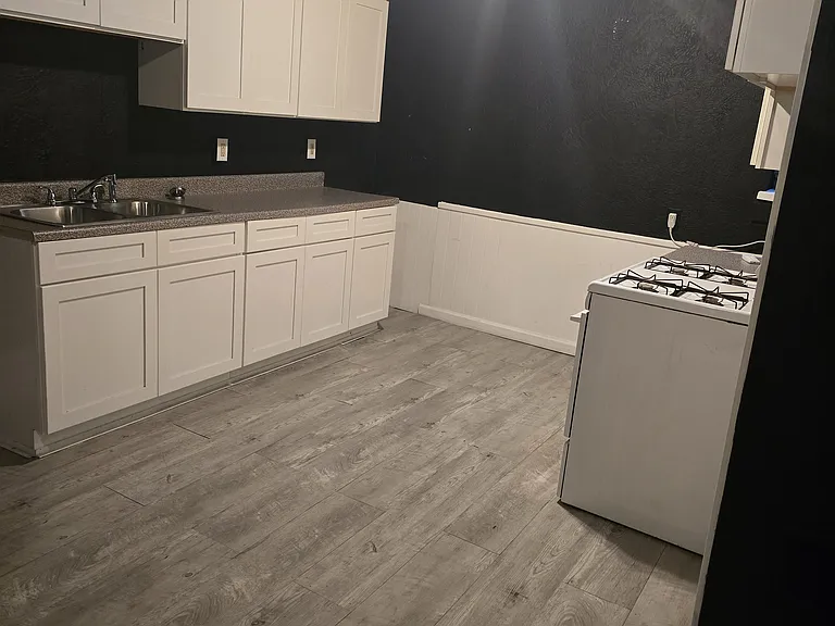 668 N Willey St #668 — Photo 3