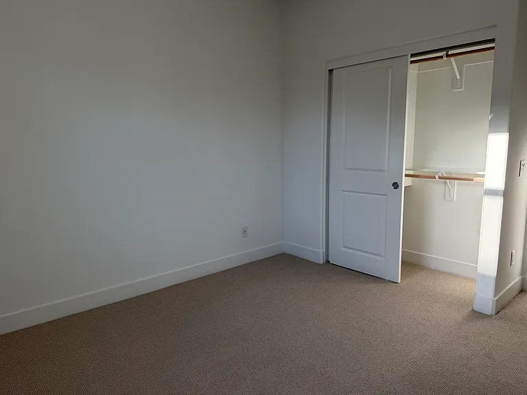 687 Guy Turner Dr — Photo 23