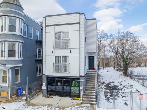 420 18Th Ave, Newark City, NJ 07108