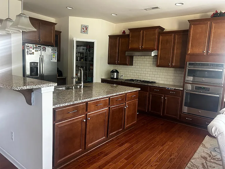 391 Hawks Creek Pkwy — Photo 10