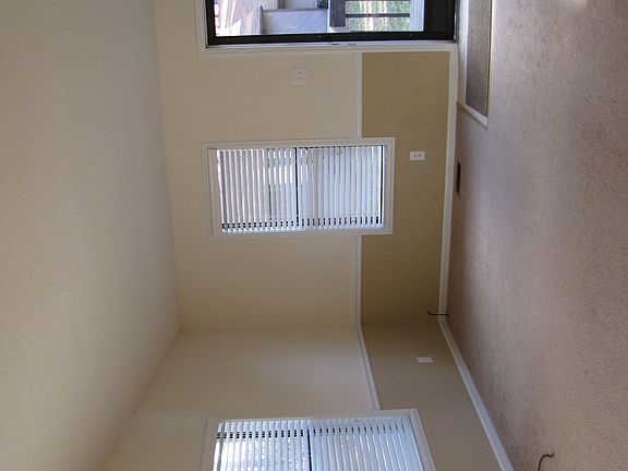 2901-B Peppertree Living