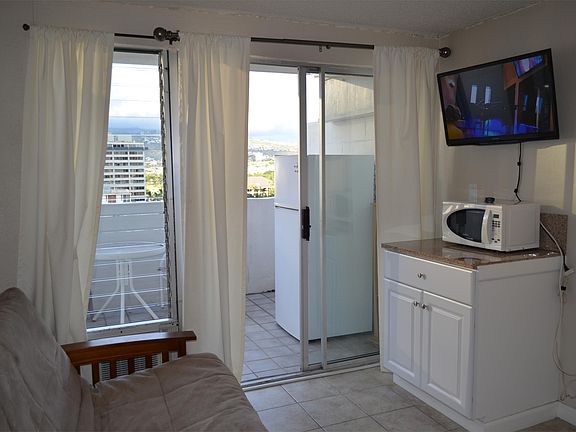 3rd image of 2463 Kuhio Ave APT 1208