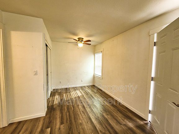 2nd image of 3879 1/2 39th St