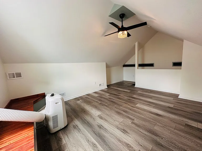 506 E Ormsby Ave — Photo 28