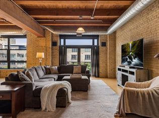 607 Washington Ave S APT 307, Minneapolis, MN 55415