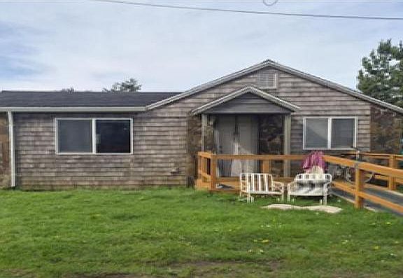 2nd image of 331 N Dolphin St