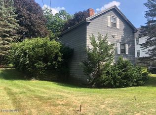 16 Avery Ln, Great Barrington, MA 01230