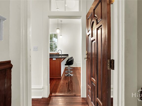 5th image of 217 E Bolton Street #B