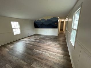 163 Church View Ln NE, Pilot, VA 24138