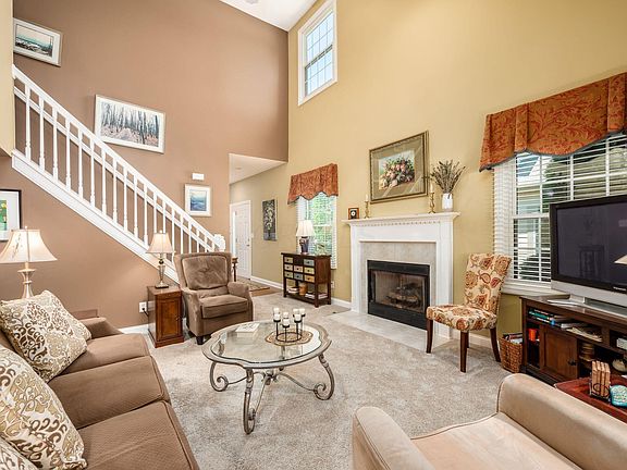5th image of 5226 Double Eagle Dr