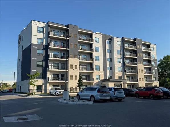 3370 Stella Cres #430, Windsor, ON N8T 3R8