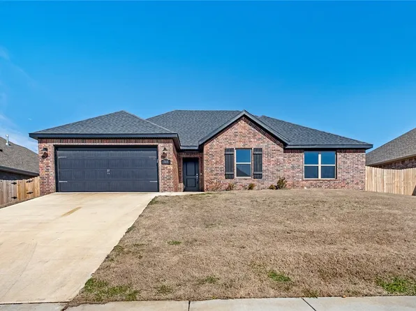 405 Silvaner St, Lowell, AR 72745