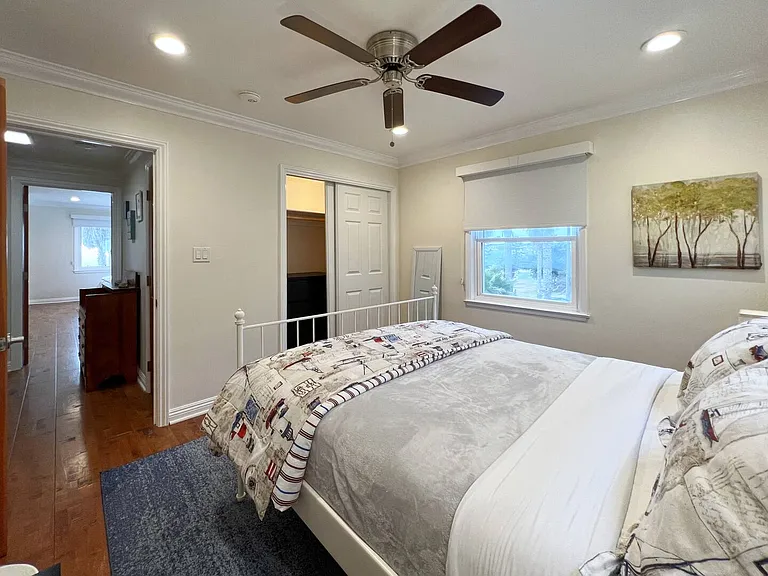 1039 Coast Blvd #C — Photo 8