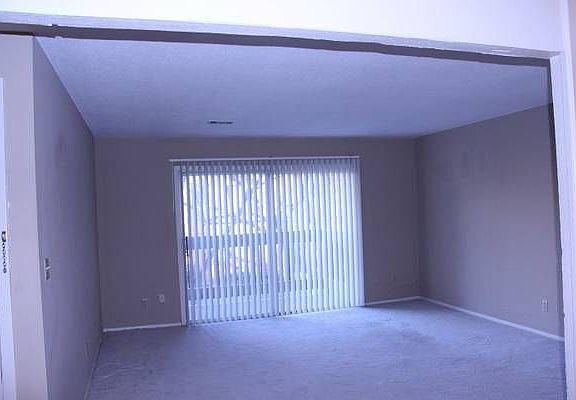3rd image of 4520 Holly St APT 27